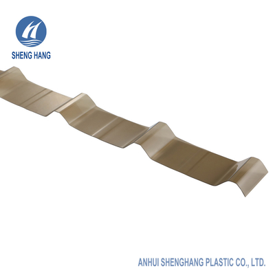 La plastica ondulata ondulata dello strato del policarbonato del peso leggero riveste 0.8mm - 3mm di pannelli